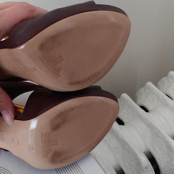 Brand New Belle by Sigerson Morrison Heels - Picture 5 of 6